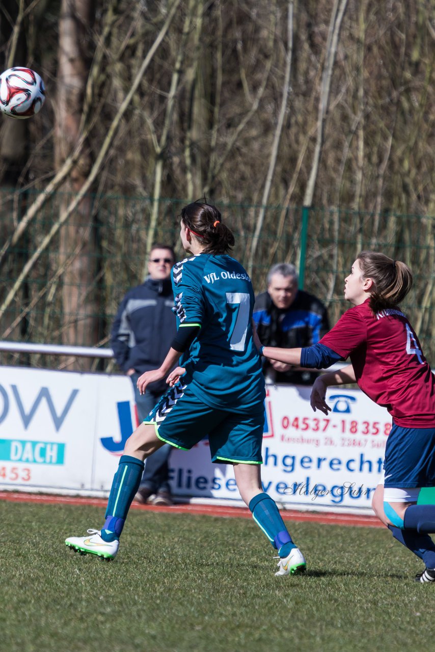 Bild 293 - B-Juniorinnen VfL Oldesloe - Krummesser SV _ Ergebnis: 4:0